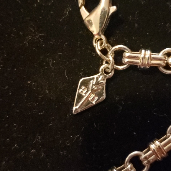 Statement Necklace - Picture 4 of 4